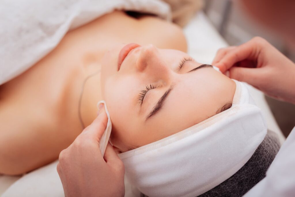 ultra glow facial in multan 